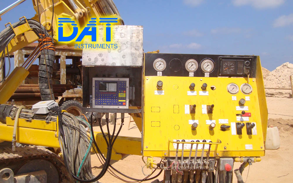 DAT instruments, datalogger, Arabia, Atlas Copco. datalogger DAT montados en todas las perforadoras