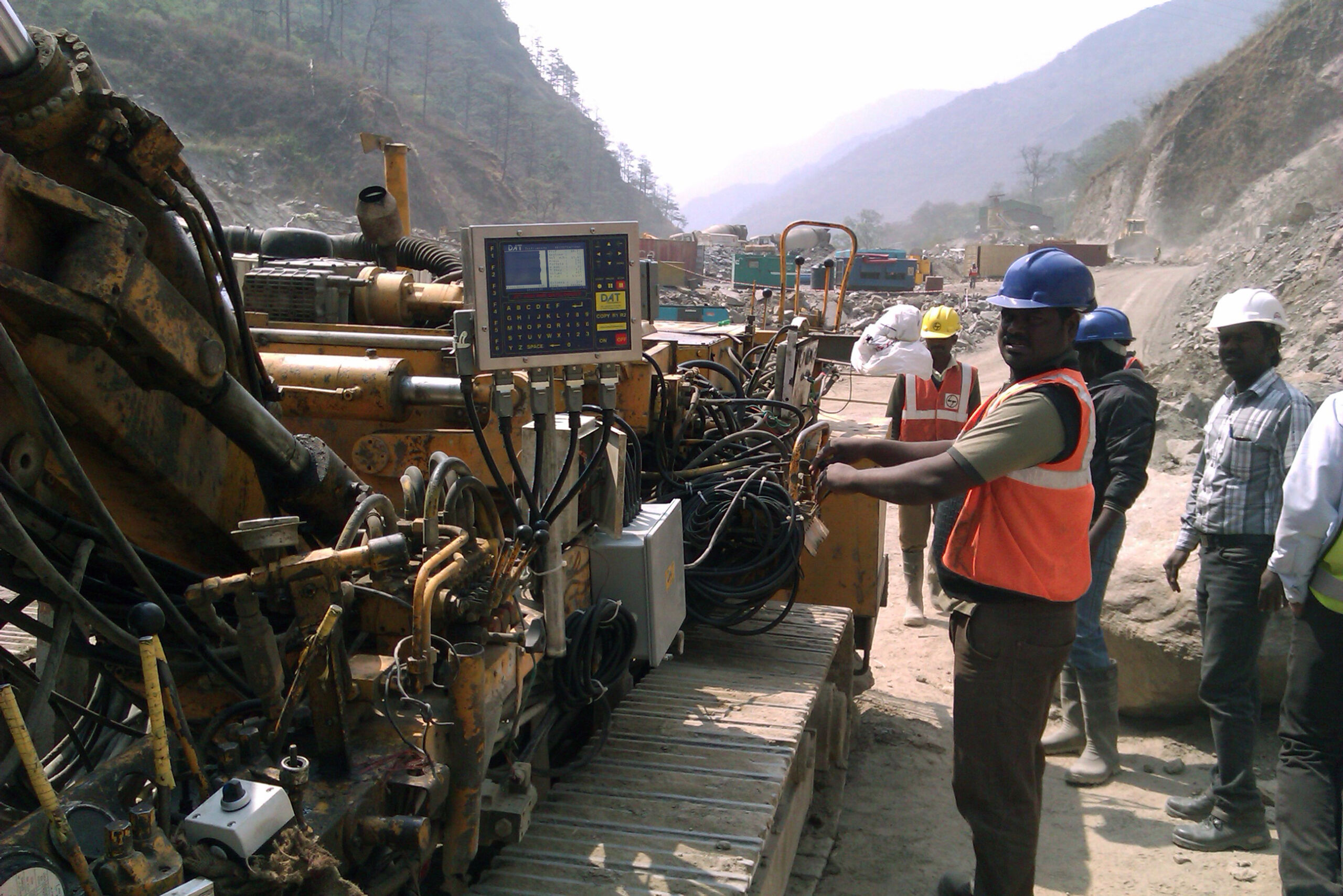 Real-Time construction site monitoring Data Logger