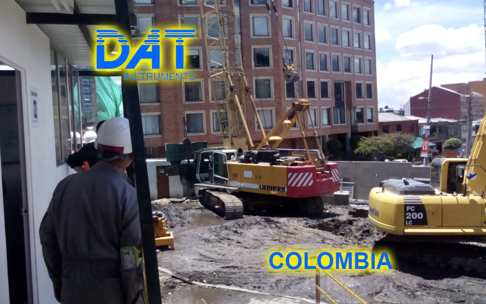 DAT instruments, Colombia, 2014, JET DSP 100 - D, excavación de diafragmas, grúa con dragalina, obras para el subsuelo