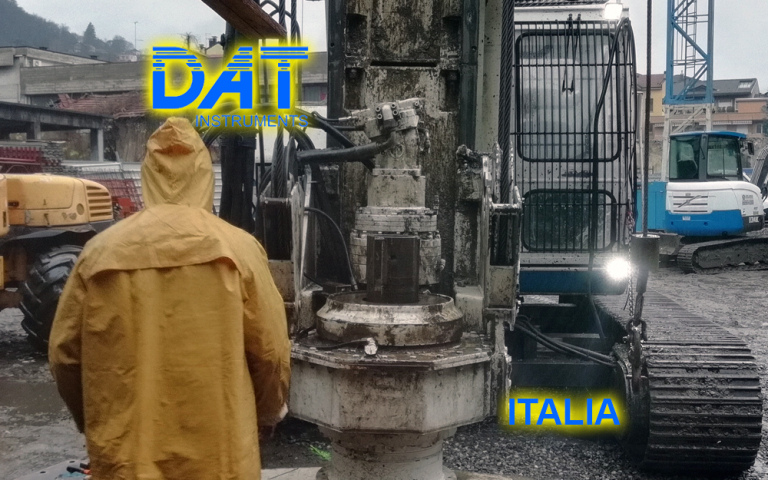 DAT instruments, DAT TinyLog, Italia-2019, datalogger, cimientos de edificio, Como, cimientos para un edificio